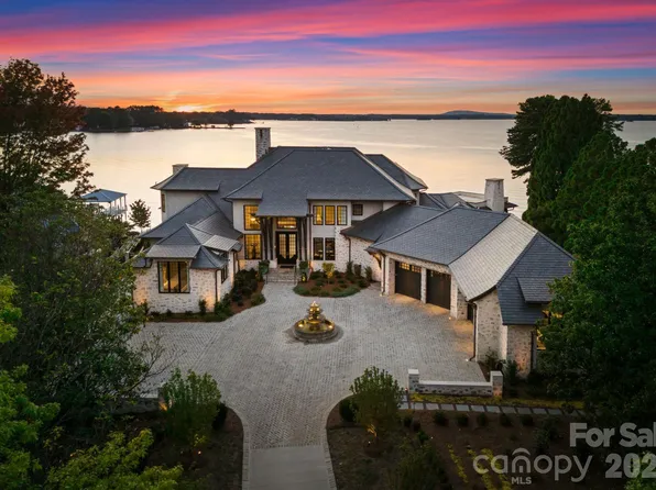 19125 Peninsula Point Dr, Cornelius, NC 28031