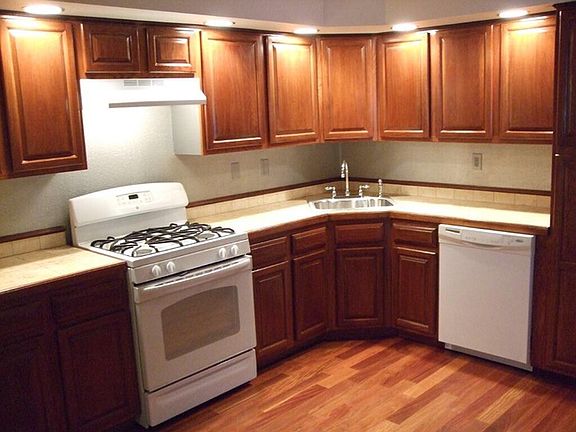 3rd image of 22 Richmond St #1209
