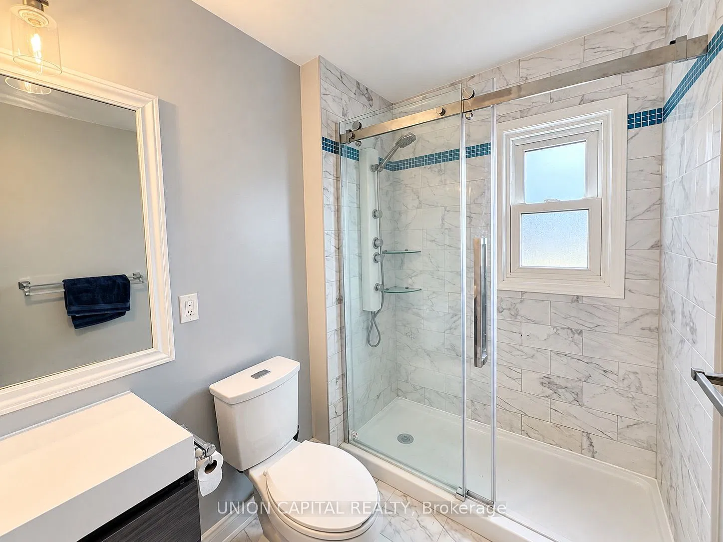 3 bed, $2,400 — Photo 4