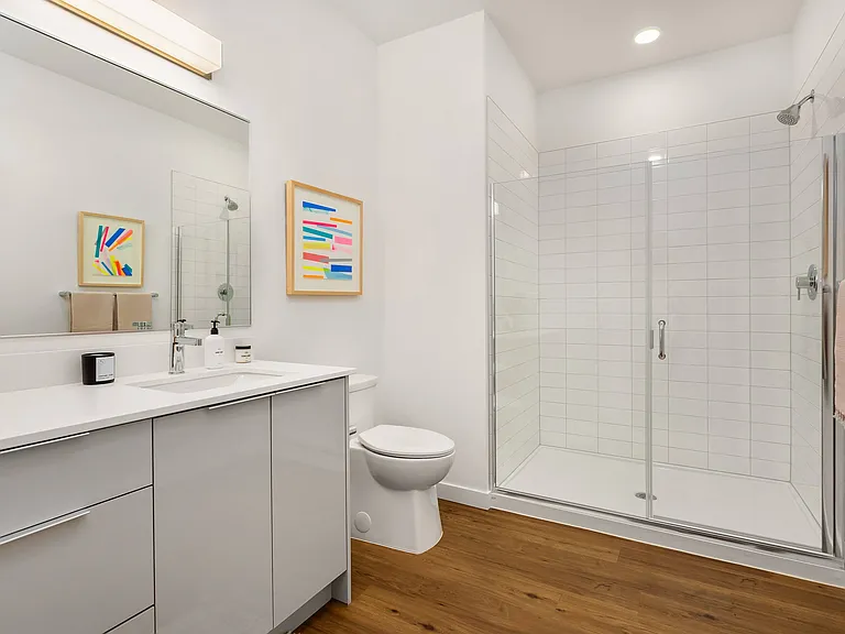Shoresmith — Photo 12