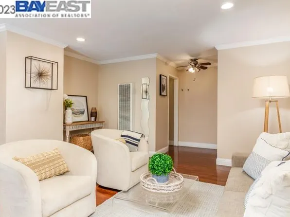 2890 Treat Blvd Unit 28, Concord, CA 94518