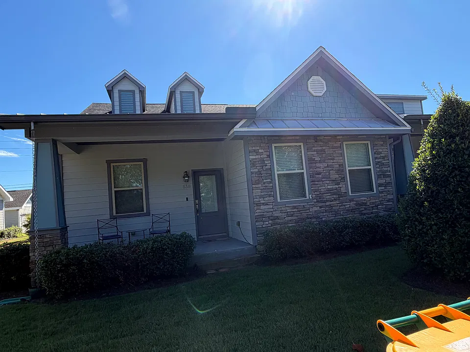 830 Cannon Ln