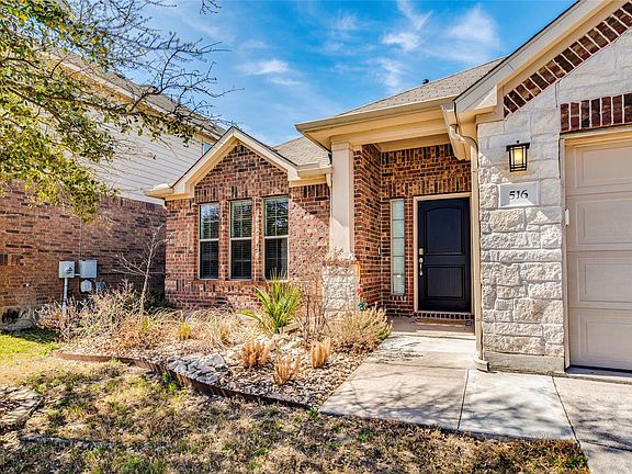 5th image of 516 Hot Spring Valley