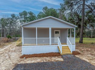 120 Wells Cir, Saint Stephen, SC 29479