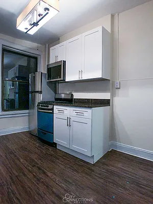 Rented by City Connections Realty | media 18