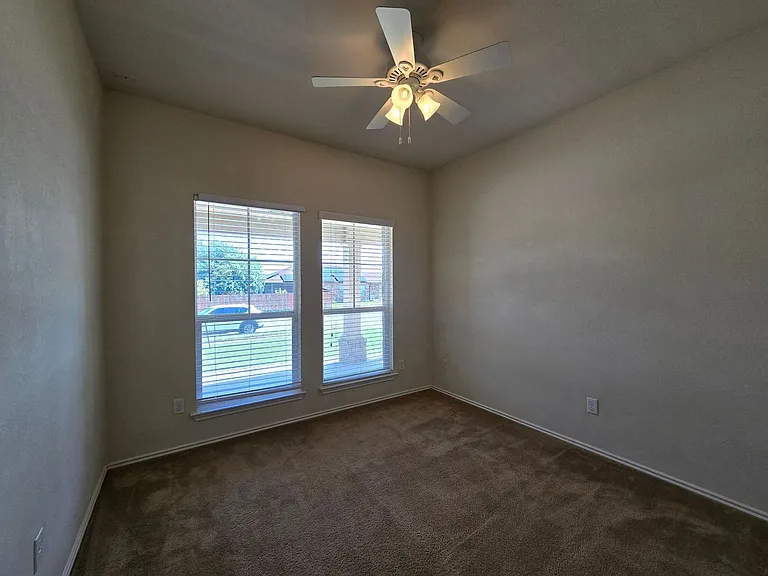 4604 Black Forest Ln — Photo 19