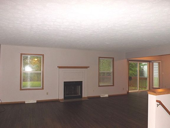 2nd image of 4613 Bamburg Ave