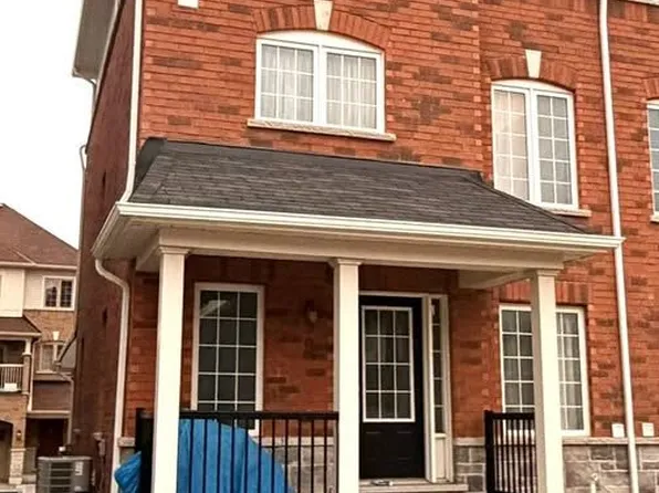 9 Mortlock St, Ajax, ON L1Z 0T1