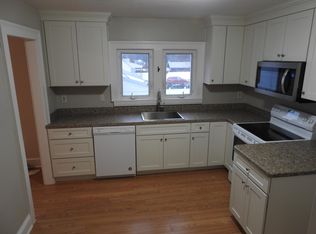 35 Somerset St #2, West Hartford, CT 06110
