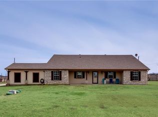 1449 Thomas Rd, Springtown, TX 76082