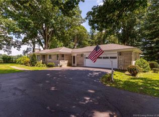 1202 E Grain Bin Rd, Scottsburg, IN 47170