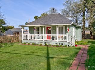 4308 L Pl, Seaview, WA 98644