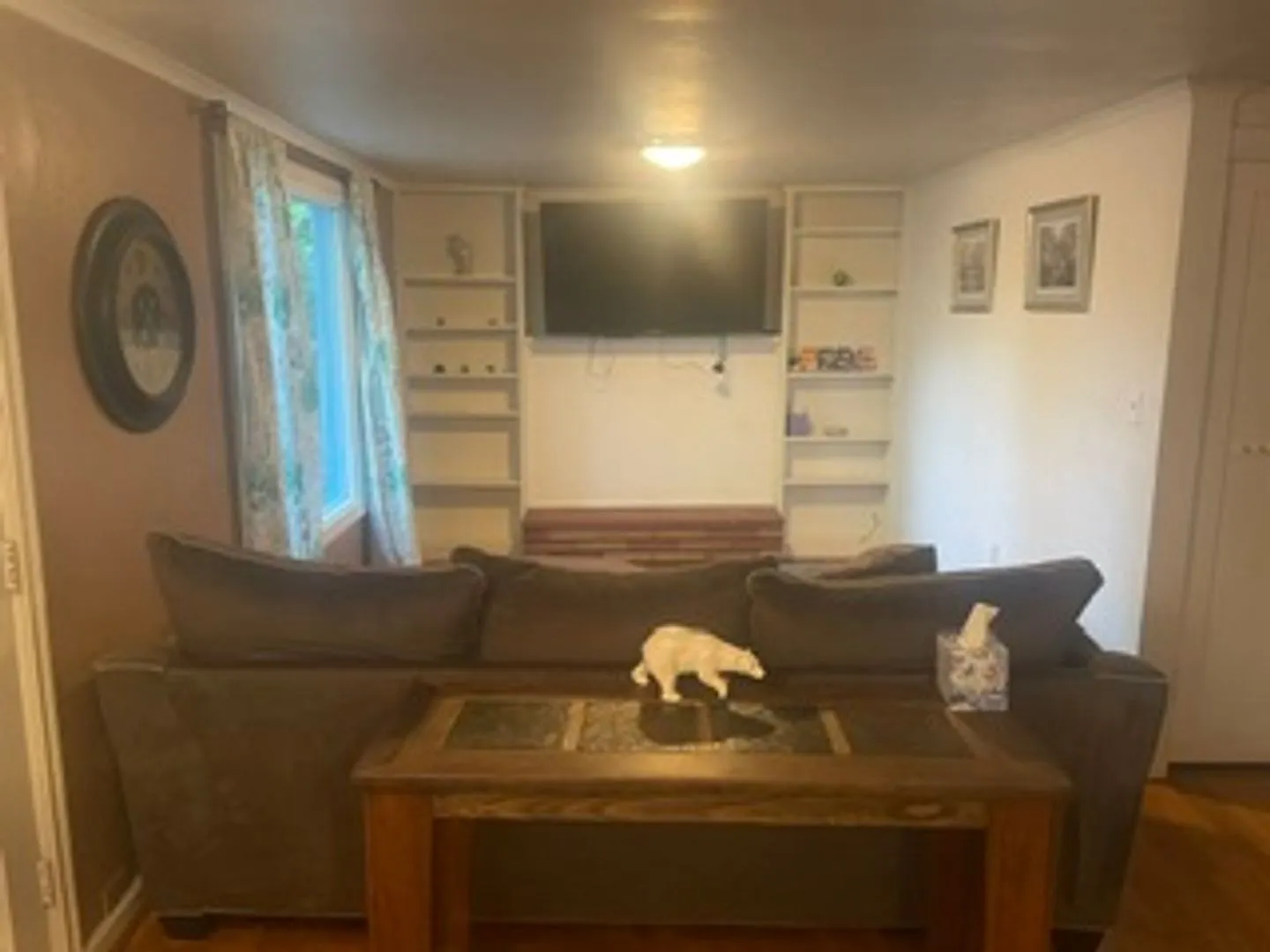 3 bedroom, 1 bath Home with Fenced Yard, Covered Patio For Rent! — Photo 3
