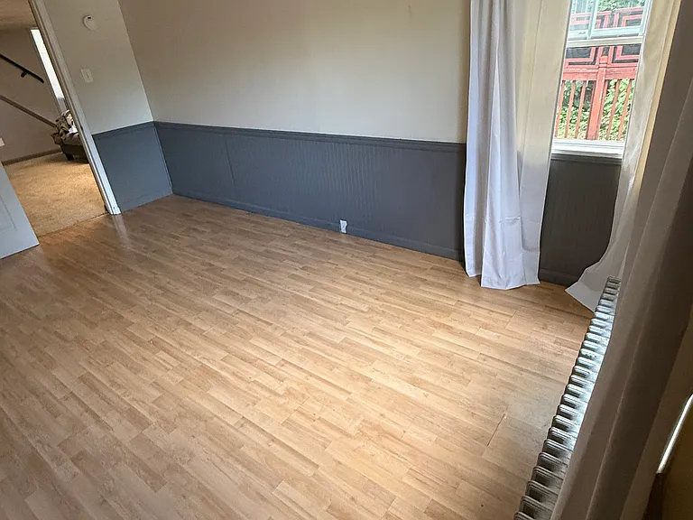 319 Amabell St — Photo 24