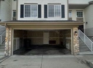 274 Oak Ridge Dr, Pontiac, MI 48341