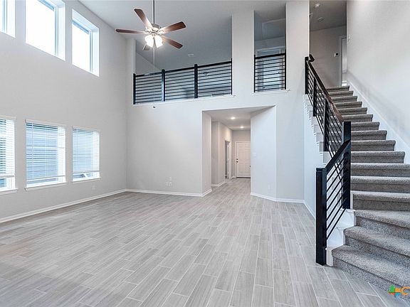 5th image of 428 Tims Way