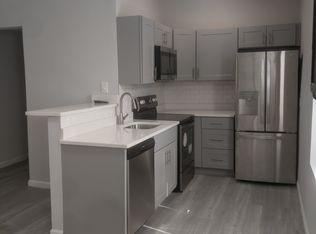 9 9a Summit Ave #2, Brookline, MA 02446