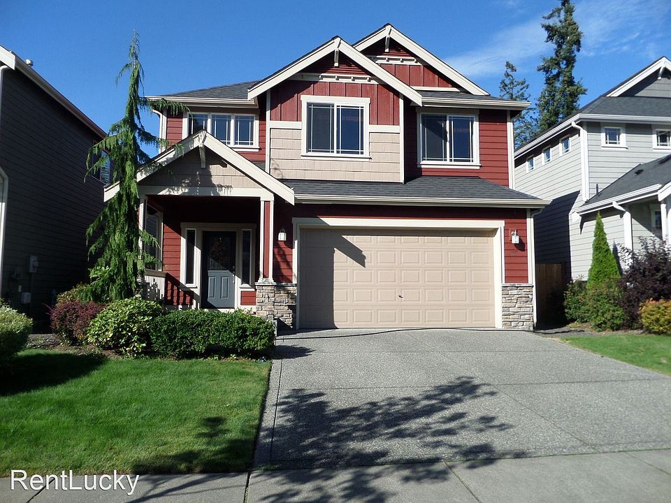 1st image of 119 206th Pl SW