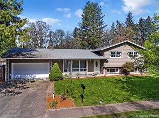 7725 SW Bel Aire Dr, Beaverton, OR 97008