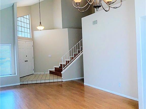 4th image of 1810 Walker Ln #0