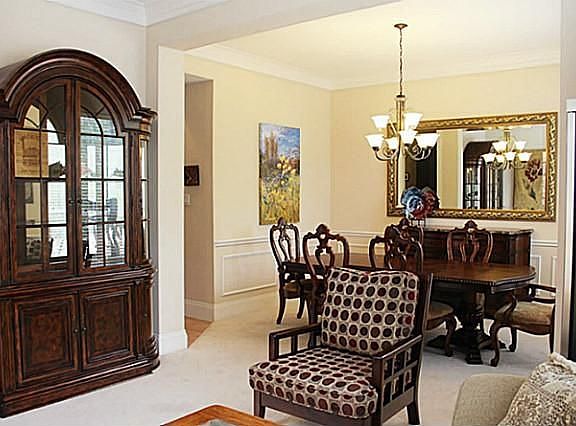 4th image of 7434 Marigold Dr