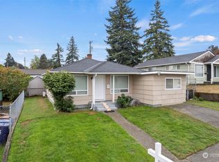 910 S Wright Ave, Tacoma, WA