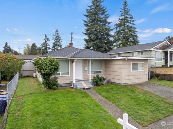 910 S Wright Avenue, Tacoma, WA 98418