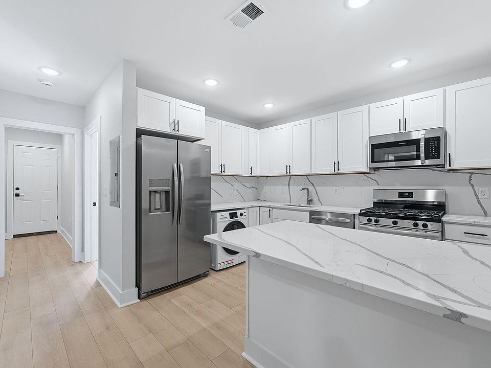 1st image of 1205 Hillside Pl Floor 2
