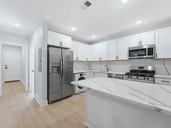 1205 Hillside Place image 1 of 15