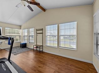 707 Coachman Dr, Leesburg, FL 34748