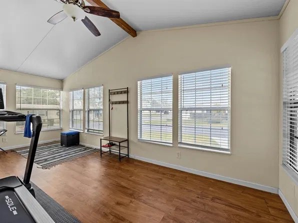 707 COACHMAN DRIVE, LEESBURG, FL 34748