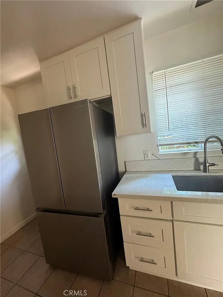 1 bed, 600 sqft, $2,200 — Photo 3
