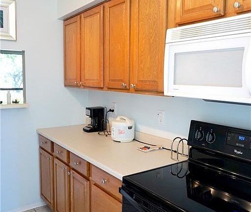 4th image of 1902 Dartmouth St APT K4