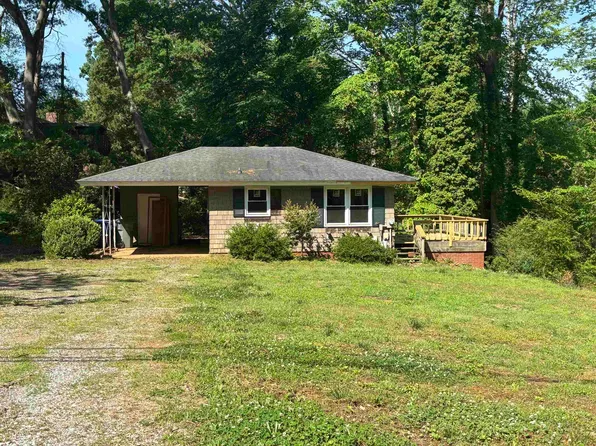 128 Applewood Ln, Spartanburg, SC 29307