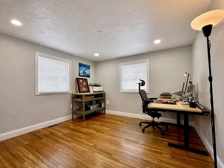 70 Seminole Ave — Photo 6