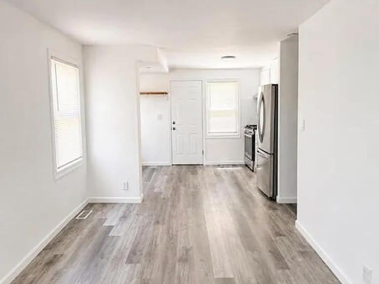 223 Pearl Harbor St — Photo 2
