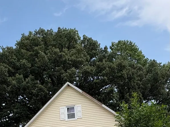 604 Ulstad Ave, Albert Lea, MN 56007