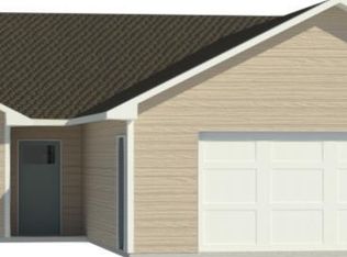 111 Hidden Meadows Dr, Battle Lake, MN 56515