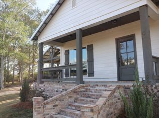 28 Acie Ln, Sumrall, MS 39482