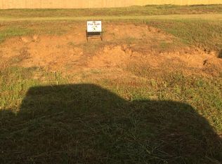 Bakersfield Dr, Nesbit, MS 38651