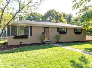 708 W Hinsdale Ave, Hinsdale, IL