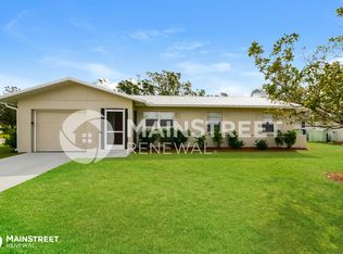 5210 Medalist Rd, Sarasota, FL 34243