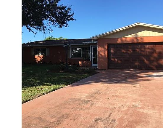 2nd image of 636 Grandview Dr