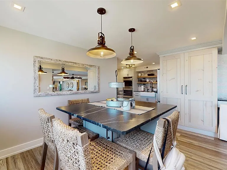 2700 Atlantic Ave #701 — Photo 21
