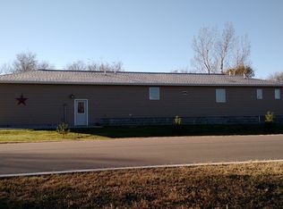 9528 W Front Rd, North Platte, NE 69101