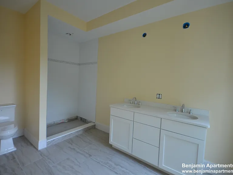 118 Tremont St #1 — Photo 13