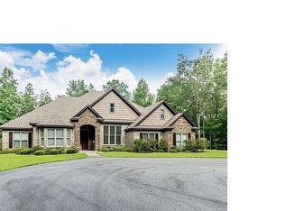 748 Foxfire Ln, Wetumpka, AL 36092