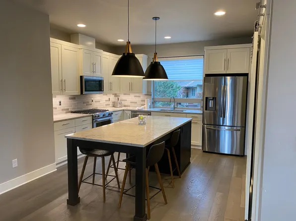 3087 NW Canyon Springs Pl, Bend, OR 97703