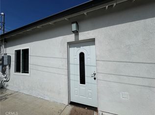 9709 Hayvenhurst Ave, North Hills, CA 91343