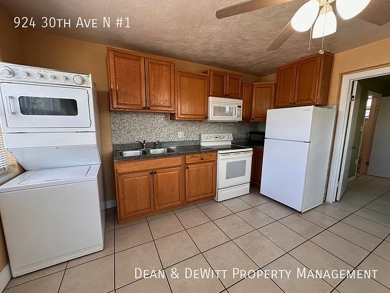 924 30th Ave N #1 — Photo 3